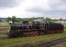 В локомотивном депо Волковыск УП «Барановичское отделение Белорусской железной дороги» имеется паровоз серии Эр 789-22 1953 года выпуска.