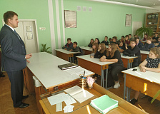 Мастер локомотивного депо посетил учеников СШ № 3 г.Барановичи